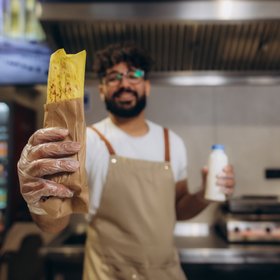 150 000 руб. — столько зарабатывают московские шаурмисты в месяц