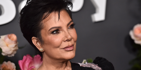 В китайских соцсетях вирусятся изображения Крис Дженнер, ее считают символом удачи, богатства и благополучия