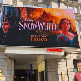 Disney прекращает производство ремейков мультфильмов после провала «Белоснежки»