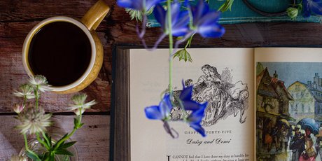 Гузель Яхина и пуровер. Какие книги читают любители разных видов кофе