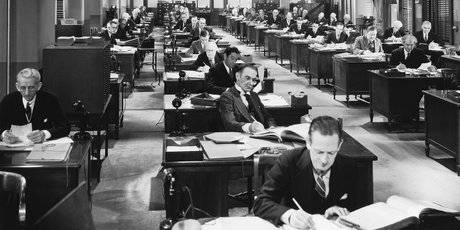 Шумный офис, пустые обещания и руководитель контрол-фрик: 9 проблем, которые мешают нам работать