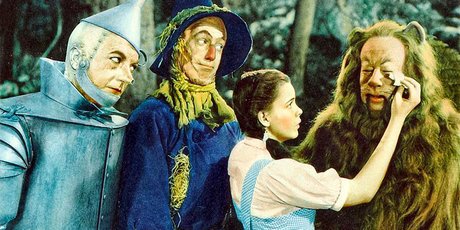 С кем чаще всего случаются чудеса? Американский социолог выяснил, от чего зависит вера в сверхъестественное