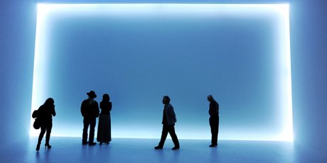 Голубой свет: зачем офтальмологи советуют нам специальные очки для компьютера и есть ли в этом толк