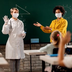 В Госдуме предложили ввести льготную ипотеку для врачей, учителей и ученых