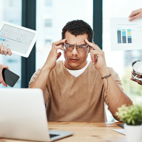 В России предложили ввести обязательную компенсацию расходов на психологов для работающих людей