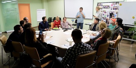 «Не тратим время на разгильдяев и лентяев. Прогул одного занятия — отсев». Как работает бесплатная школа стартапов