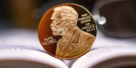 Нобелевскую премию по химии присудили за разработку металлорганических структур
