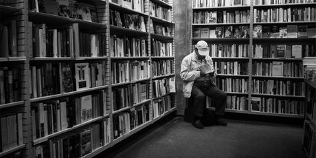 Практика цундоку: зачем покупать много книг и не читать их