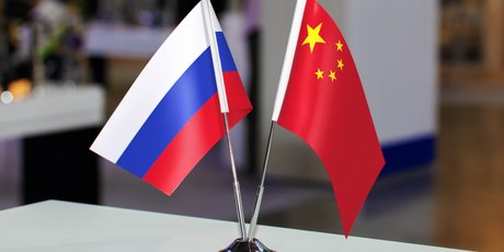 Китай вводит пробный безвизовый режим с Россией