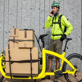 Исследование: курьеры получают на 20% больше, чем специалисты с высшим образованием