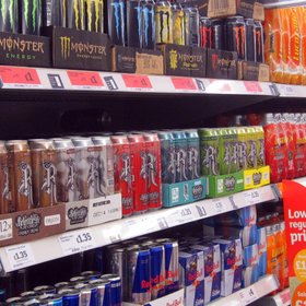 В Свердловской области запретили продавать энергетики рядом со школами и на концертах