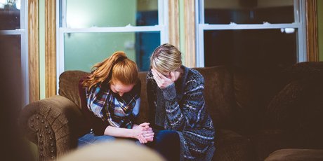 Курс дня: "Первая психологическая помощь" от университета Джонса Хопкинса