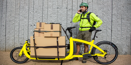 Исследование: курьеры получают на 20% больше, чем специалисты с высшим образованием