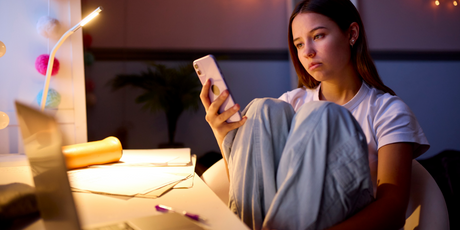 47% людей в возрасте от 16 до 21 года хотели бы, чтобы интернета не существовало