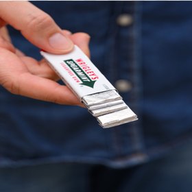 2 963 789 — столько оберток от жевательных резинок потребовалось американцу, чтобы сплести цепочку длиной 37,4 км