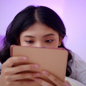 2 часа в телефоне в 2 раза повышают риск развития тревожного расстройства у подростков