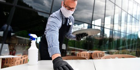 Как обезопасить себя в городе после отмены режима самоизоляции