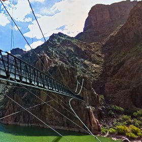 5 национальных парков США, куда вы можете виртуально отправиться прямо сейчас