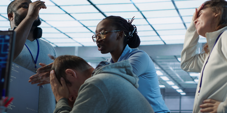 В корпоративной среде новый тренд — фейлвотчинг, когда работники наблюдают за ошибками коллег и испытывают облегчение