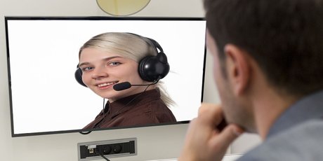 Лайфхак: как обмануть коллег и сделать вид, что вы на связи в Zoom (а самим в это время спать)