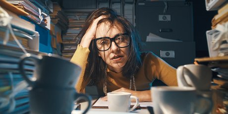 Как эмоциональный интеллект помогает нам справиться с трудоголизмом? 5 способов
