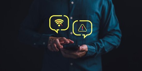 Часть москвичей не получила зарплату из-за отключения мобильного интернета