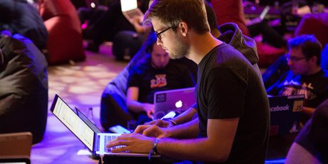 GeekBrains проведет бесплатную онлайн-конференцию для всех, кто хочет найти свое место в IT