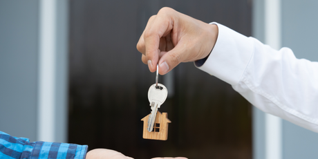 «Продавцу квартиры отказано в оспаривании сделок, право собственности остается за покупателем», — верховный судья о деле Долиной