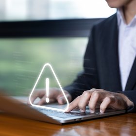 Сбой в приложении Сбербанка: что случилось и почему это произошло