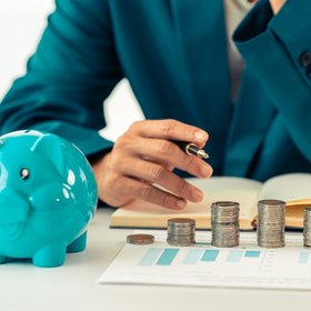 ChatGPT помогает людям выплатить свои долги