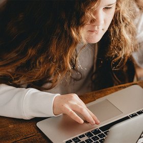 Искать проекты стало еще проще — SuperJob запустил платформу для  трудоустройства самозанятых