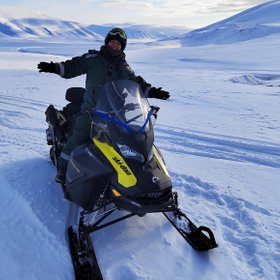 Как я уехал работать в российский поселок на норвежском  Шпицбергене и что вообще там за жизнь