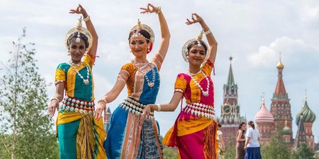 Куда пойти в Москве бесплатно: послушать Cream Soda, посмотреть культовое кино и заняться спортом