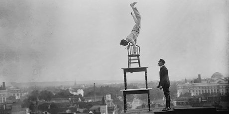 “Мы спим и работаем две трети нашей жизни”: как выстроить баланс? Три главных способа, доказанных учеными