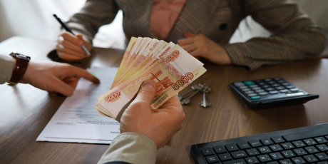 В 2026 году средняя зарплата в России может вырасти до 108 300 рублей