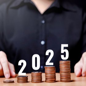 С 1 октября проиндексируют зарплаты бюджетников