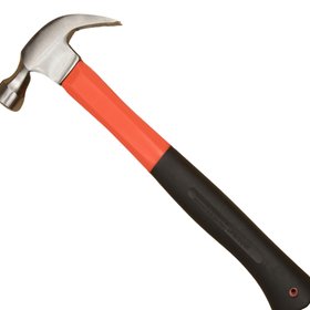 В соцсетях новый тренд: зумеры стучат молотком себе по лицу, чтобы изменить его форму