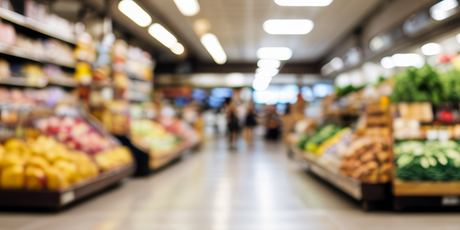 В Госдуму внесли законопроект, предлагающий ограничить наценку торговых сетей на товары 15%