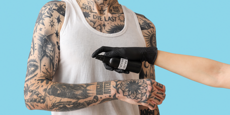 Ученые нашли связь татуировок с лимфомой и раком кожи