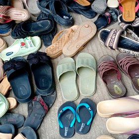 В американских стартапах новый тренд: на работу не пускают в обуви