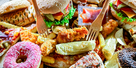 В России предложили ограничить рекламу вредных продуктов