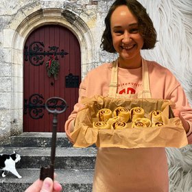 «Мне в личное пользование достался замок с котом и кадиллаком»: что такое хаусситтинг и как он помогает экономить на путешествиях