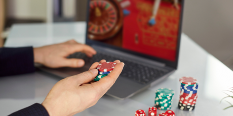 В России собираются легализовать онлайн-казино, чтобы восполнить дефицит бюджета