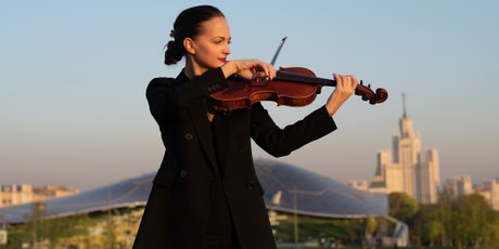 Куда пойти в Москве бесплатно: фестиваль новой классики, открытые тренировки и интеллектуальный спид-дейтинг