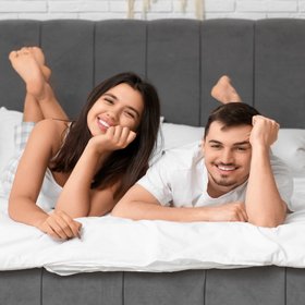 Застройщиков в России хотят обязать делать толстые стены для повышения рождаемости в стране