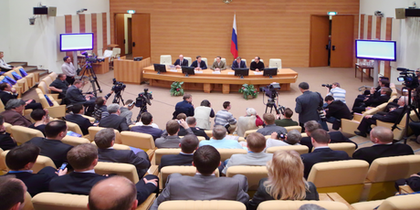 «Все [законы], что мы сегодня принимаем, противоречат Конституции РФ», — депутат РФ Алексей Куринный