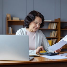 Как накопить на пенсию: с какого возраста начинать и сколько денег откладывать