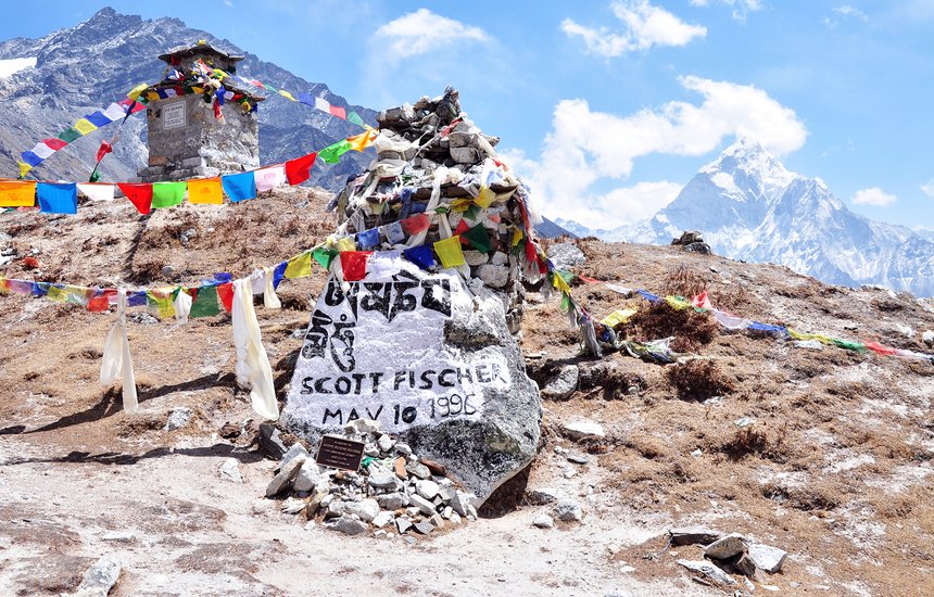 лидер, экспедиция, рыболов, зал, опасность, рыбак, высокая, гора, поход, шерпа, скалолазание, экстрим, тхимпху, исследование, гора, ступа, лагерь, святыня, приключение, альпинист, снег, Непал, регион, высота, грабить, чортен, опасный, флаги, гималайский, хребет, холод, пейзаж, альпинизм, авария, кхумбу, катастрофа, сол, мемориал, скотт, эверест, гималаи, спорт, азия, пирамида из камней, поход, альпинист, камень, на открытом воздухе, замерзание, молитва, ландшафт, база;