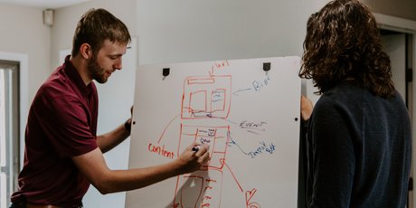 «Искусство обучать»: книга о том, как правильно подавать информацию взрослым