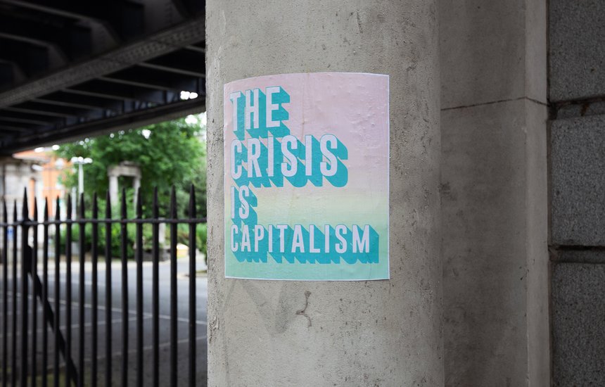 Дублин,город,редакционный иллюстративный,знак,антиправительственный,протест,здание,городской,улица,информация,антикапитализм,европа,движение,стена,Ирландия;